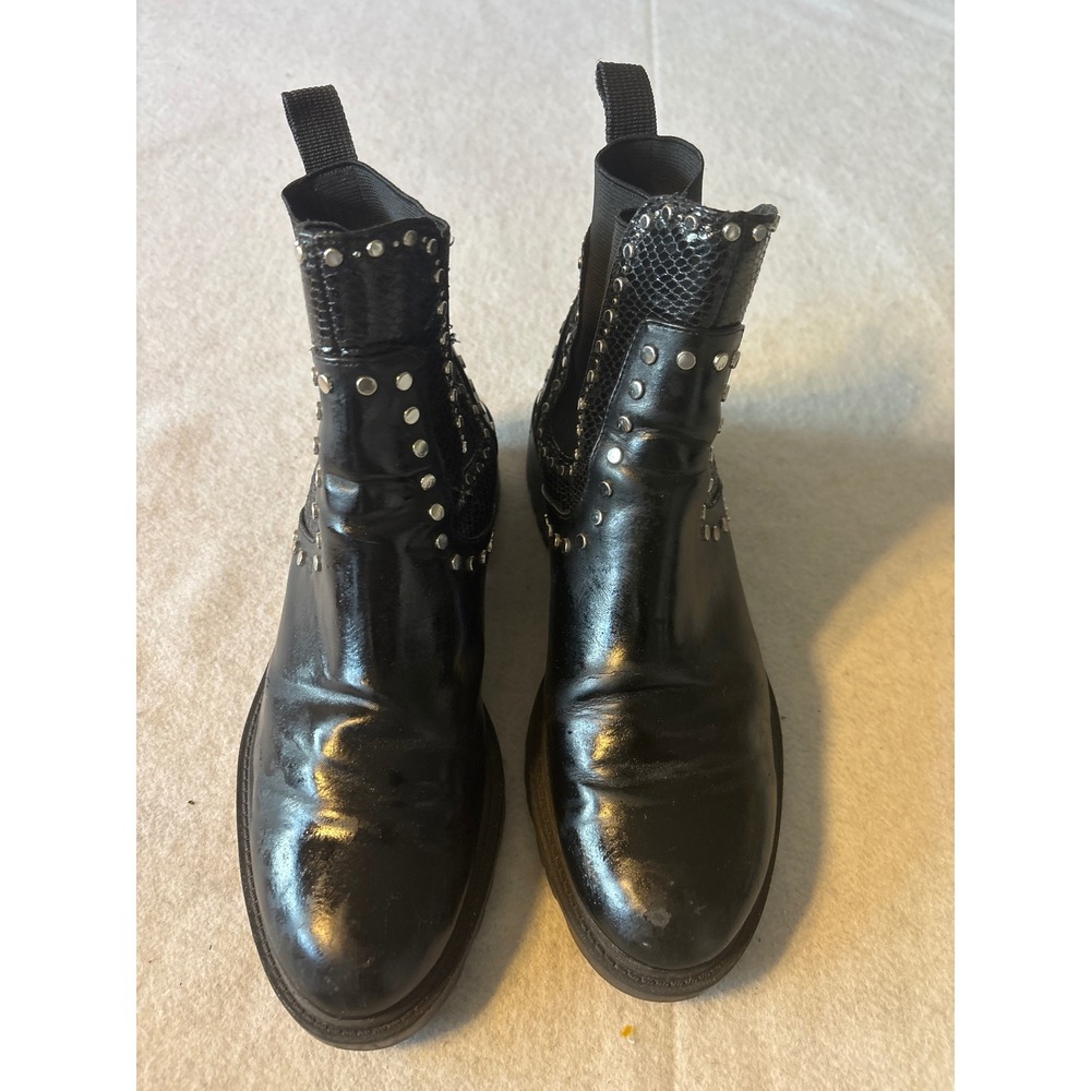 Zara Studded Chelsea Boots Women 39 Black Good Snakeskin‎ Lug Sole Edgy Ankle